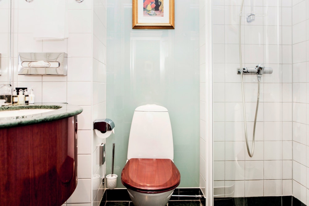 Standard Double Room (SDB) - Photo 8