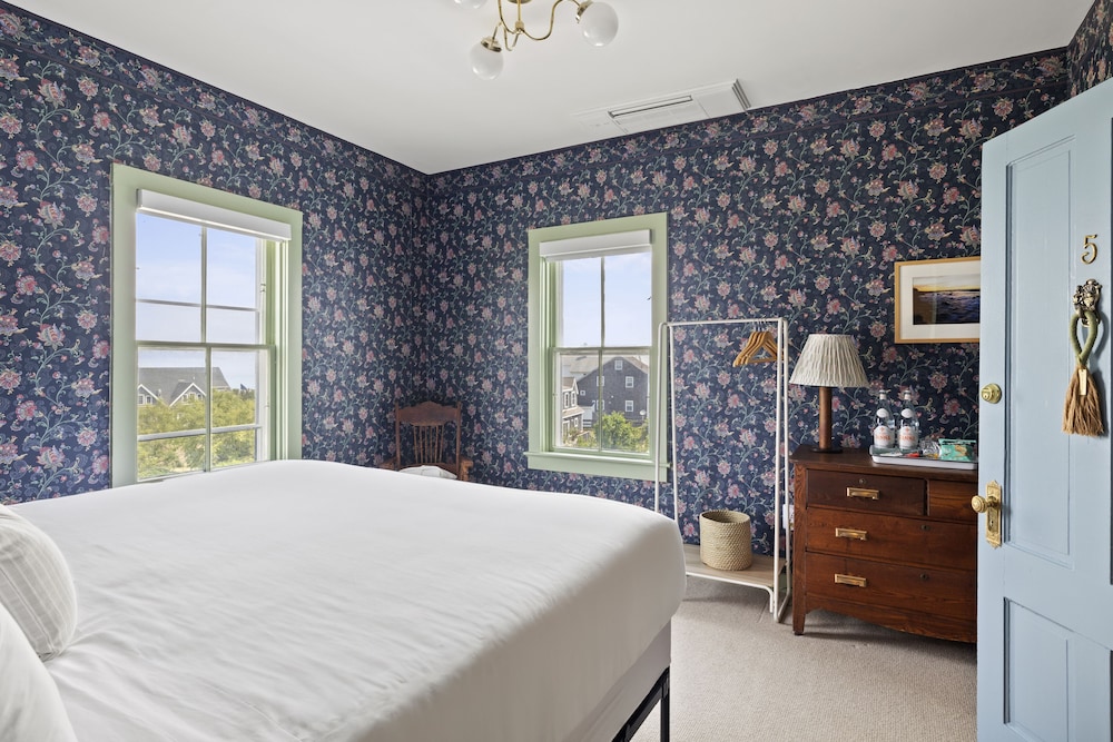 Ocean View King