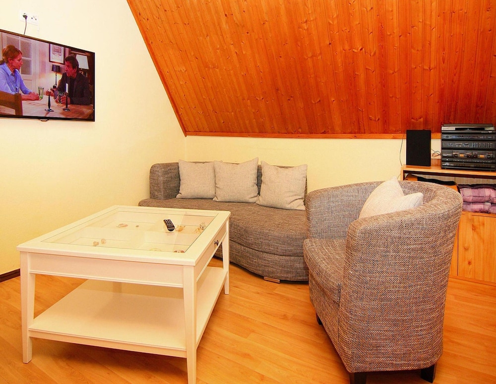 Apartment photo 1