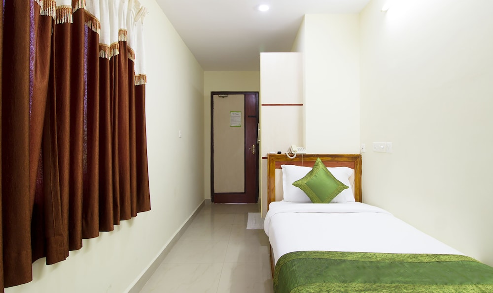 Basic Single Room, 1 Twin Bed photo 2