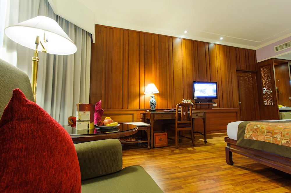 Executive Room - Photo 4