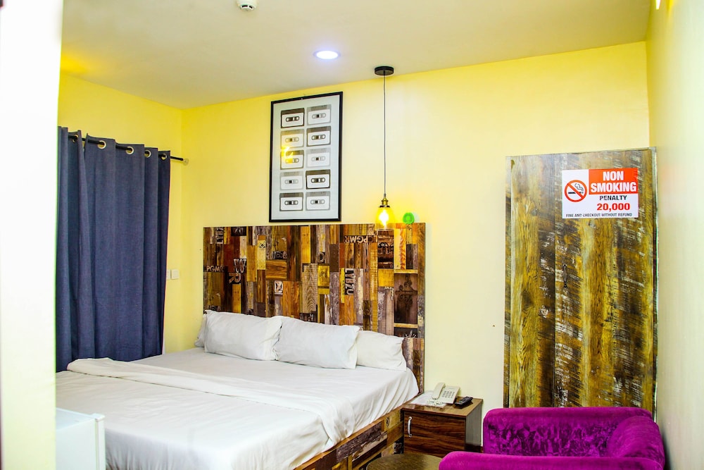 Business Single Room