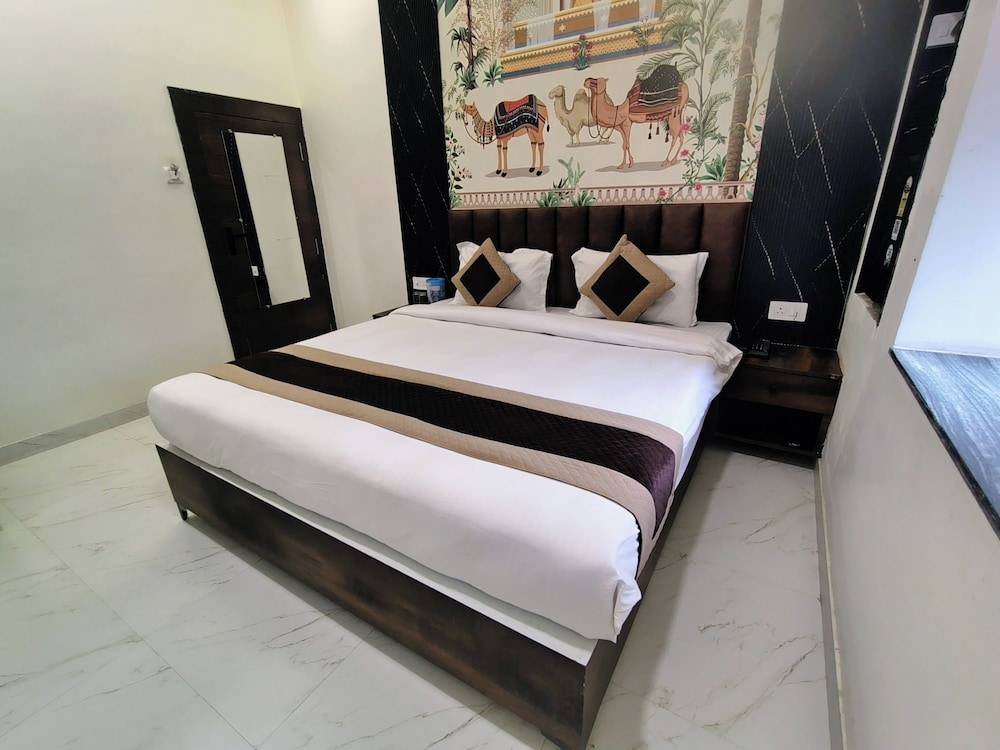 Standard Double Room - Photo 10