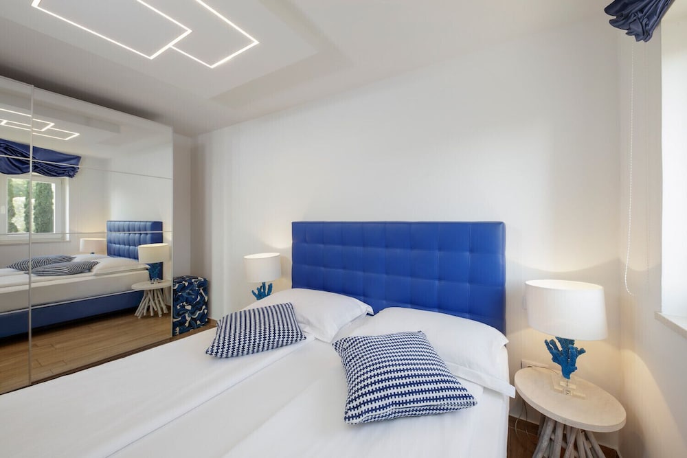 Luxury Suite, 1 Bedroom, Terrace, Sea View
