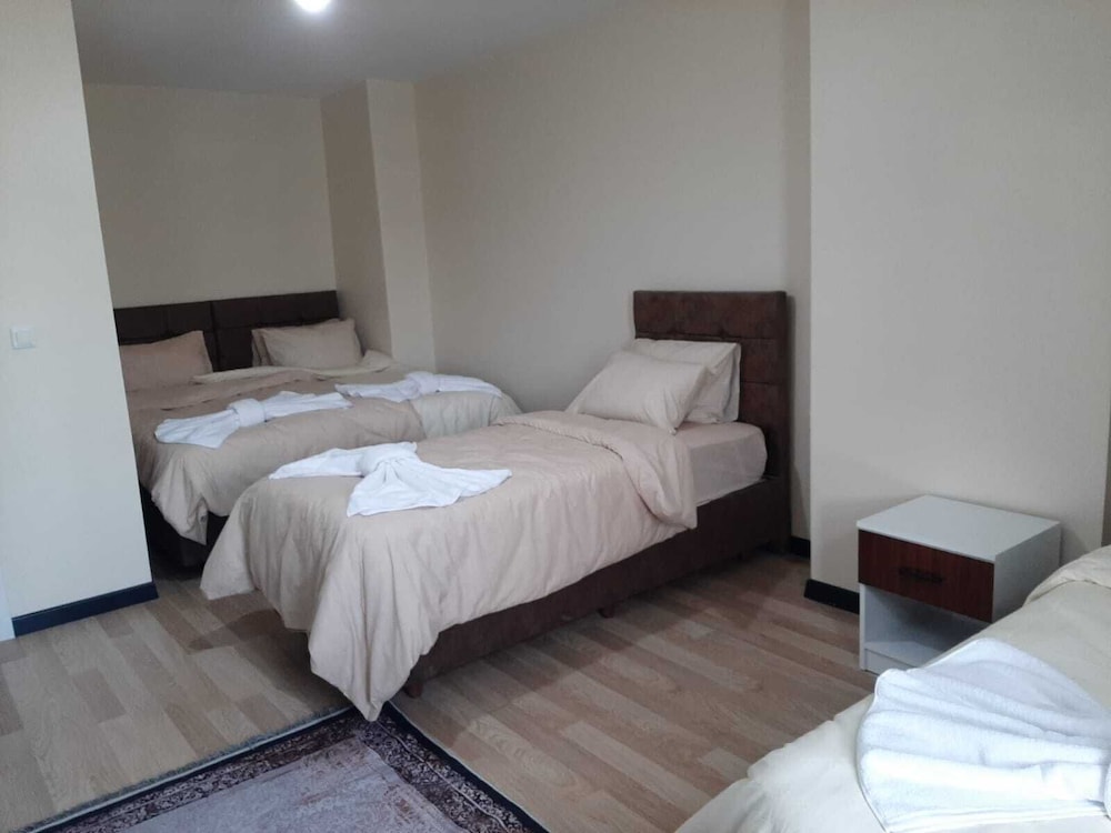 Deluxe Suite photo 3