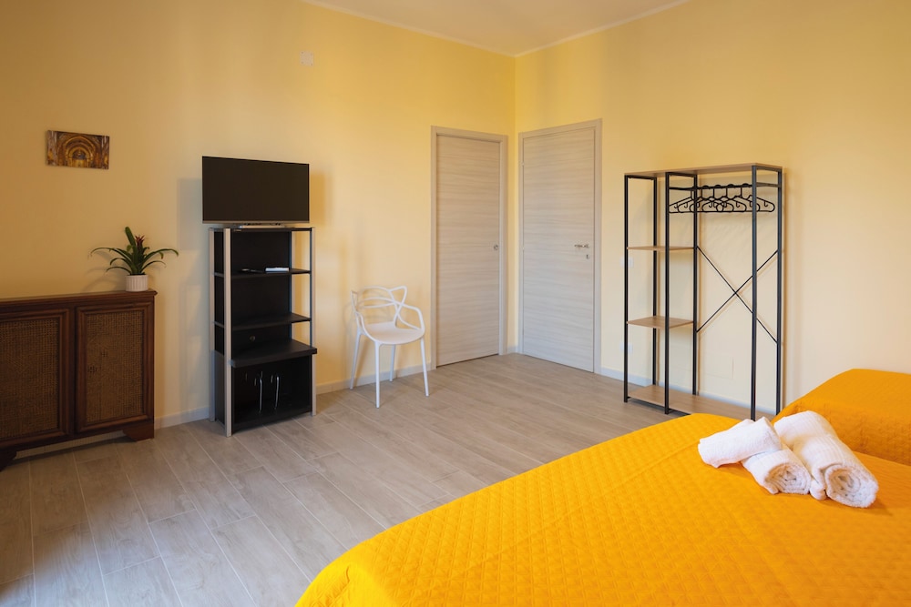 Quadruple Room, Balcony, Garden View photo 3