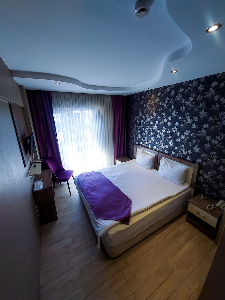 Standard Room photo 3