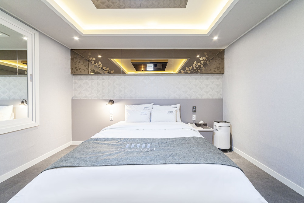 Standard Room - Photo 13
