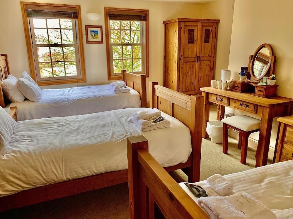 Standard Triple Room - Photo 1