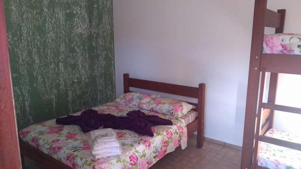 Classic Quadruple Room photo 3