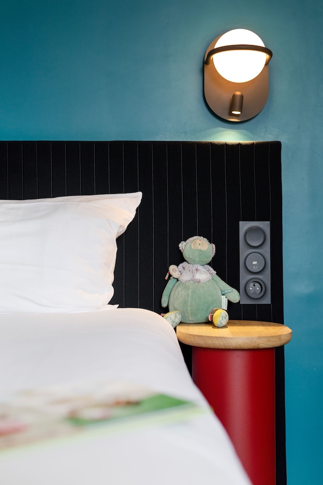 Standard Room, Multiple Beds - Photo 2
