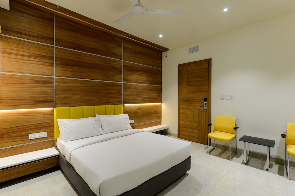 Premium Room, 1 Double Bed - Photo 23