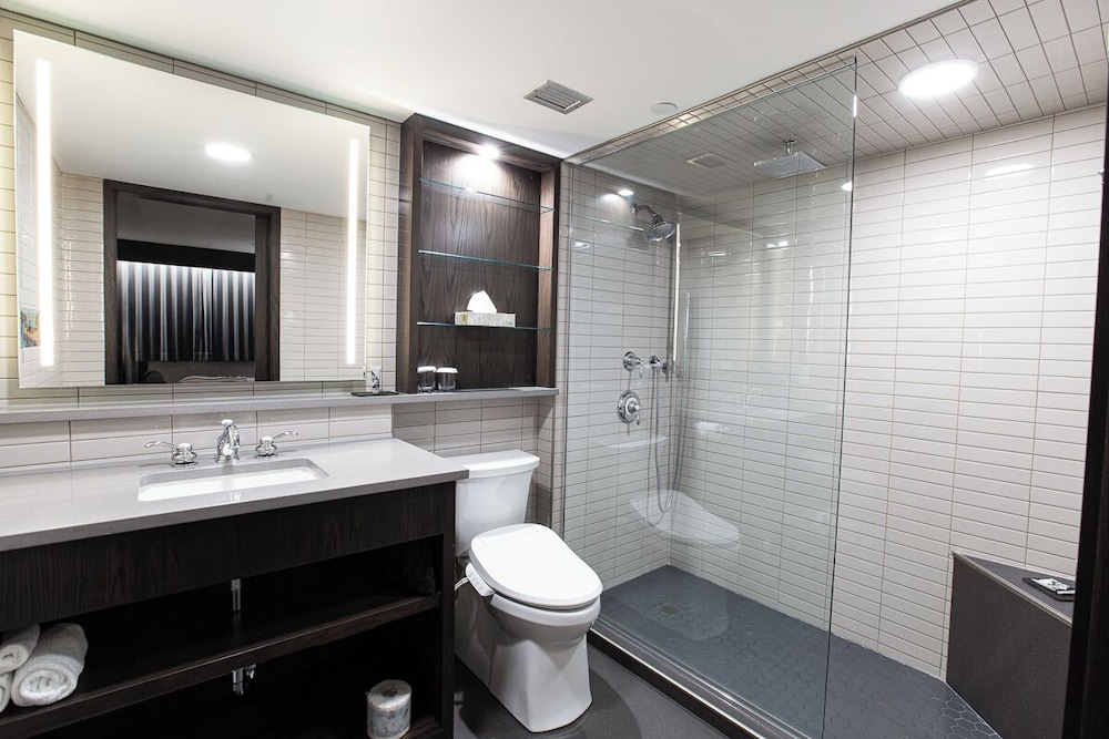 Executive Single Room, 1 King Bed, Non Smoking photo 2