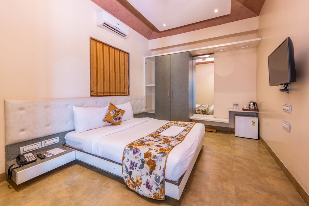 Superior 4 Bedroom Villa