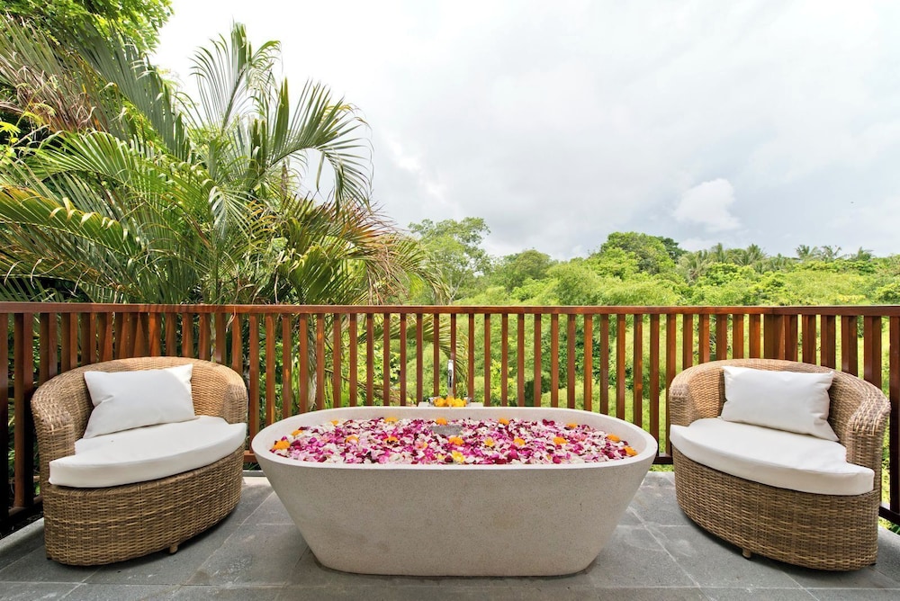 Executive Villa