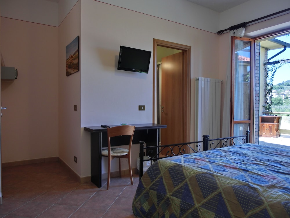 Panoramic Room, Terrace, Valley View photo 2