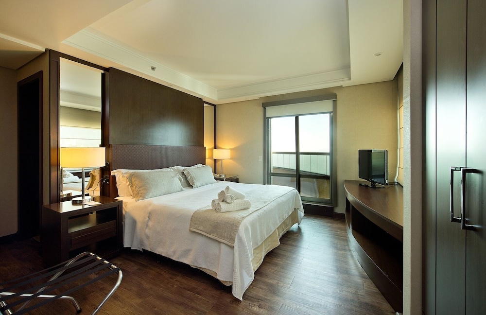Luxury Triple Room
