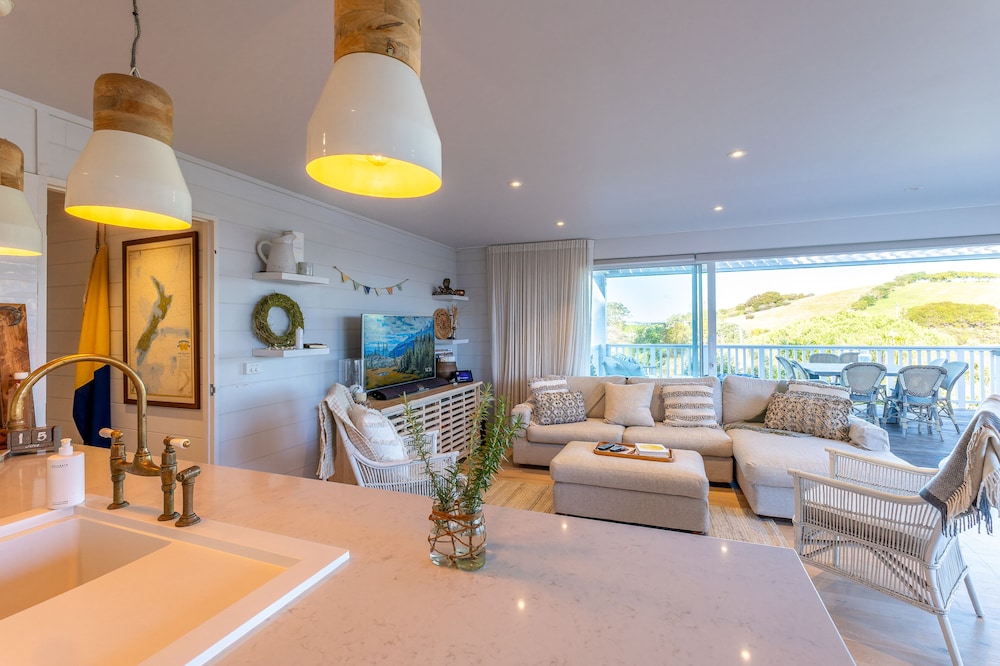 Luxury Villa photo 3