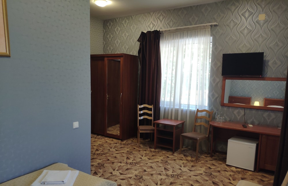 Comfort Triple Room photo 2