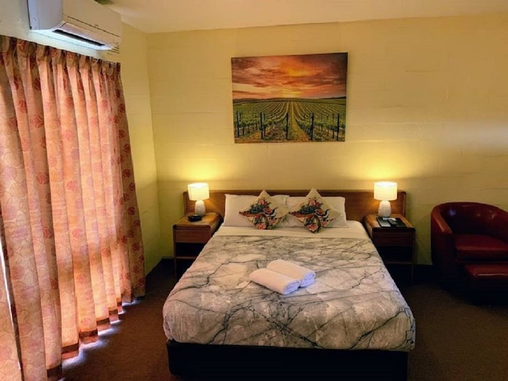 Comfort Triple Room, Multiple Beds, Valley View photo 3