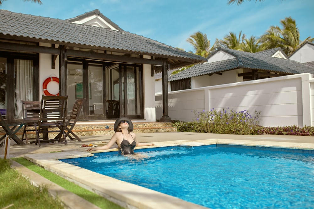 2 Bedroom Pool Villa Hillside - Photo 2