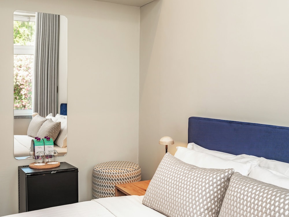 Double or Twin Room Classic photo 3