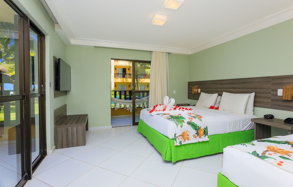 Superior Twin Room, Sea Facing - Photo 3