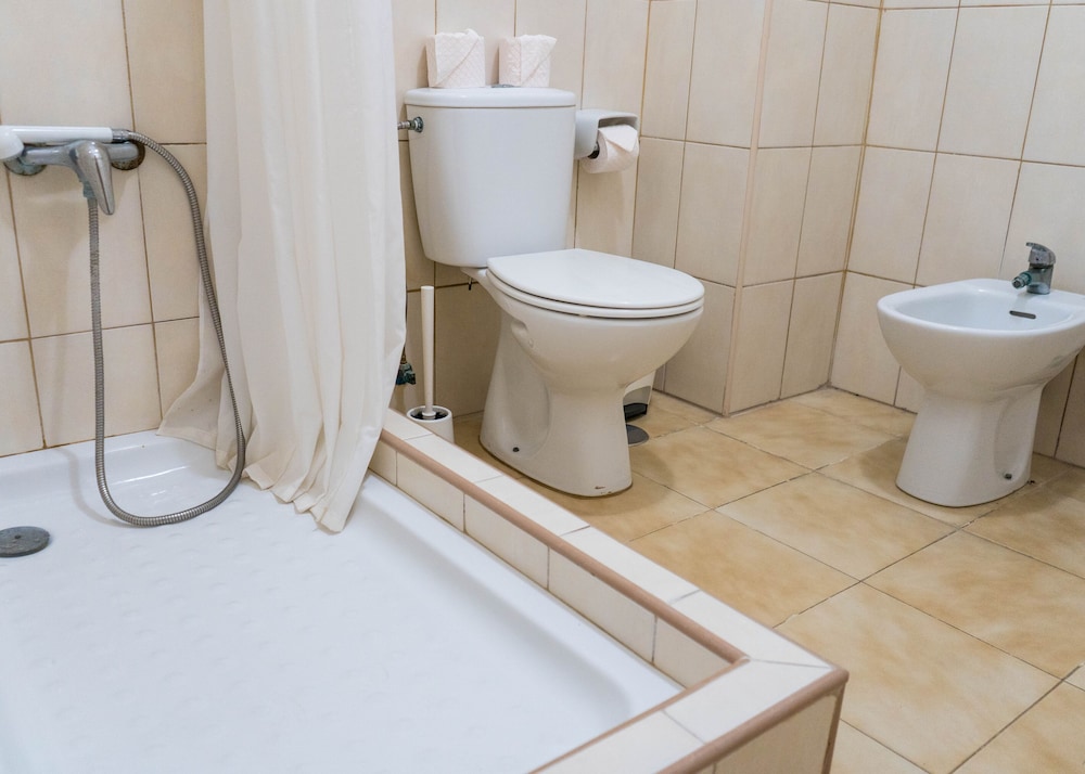 Twin Room, Private Bathroom (Exterior) photo 3