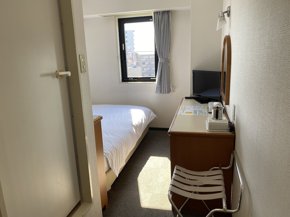 Semi-Double Room, Non Smoking - Photo 2