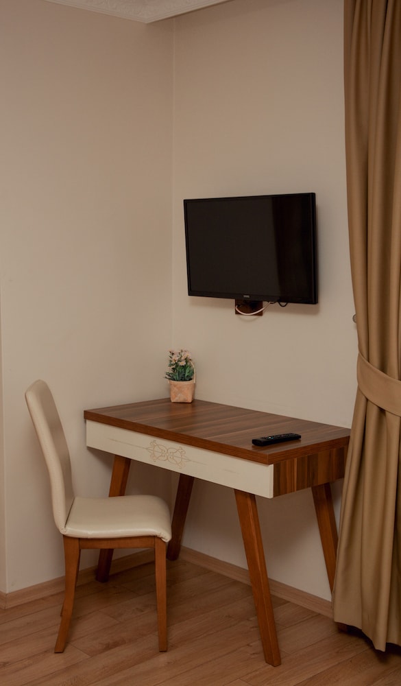 Economy Room photo 3