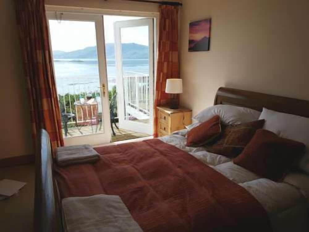 Deluxe Double Room, Ocean View (Castle View) photo 2