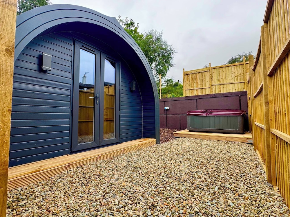 Luxury Studio Suite (Falls of Falloch)