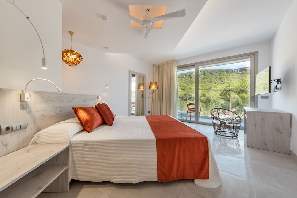 Habitación Doble Superior con Vista a la Montaña