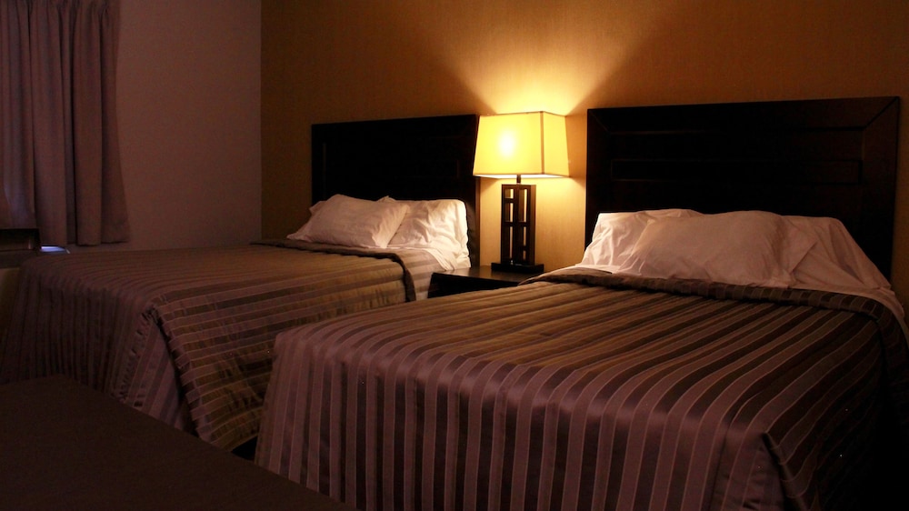 Deluxe Room, 2 Double Beds - Photo 4