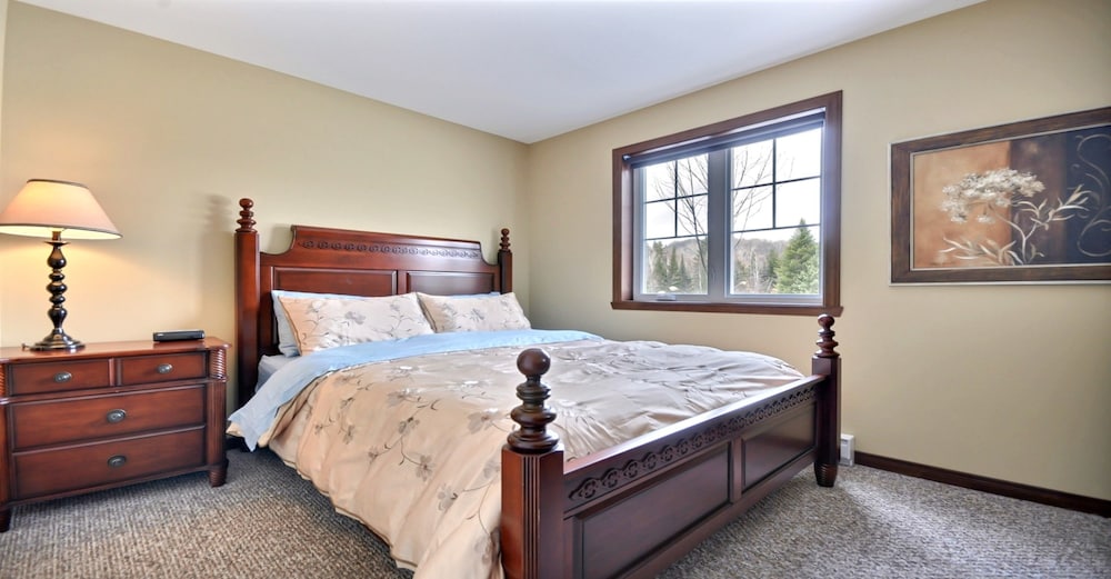Oasis 1802 , 2 Bedrooms