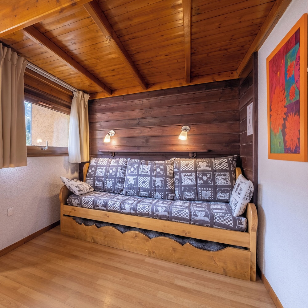 Apartment, 1 Bedroom (5 persons - Right bank of the River) photo 2