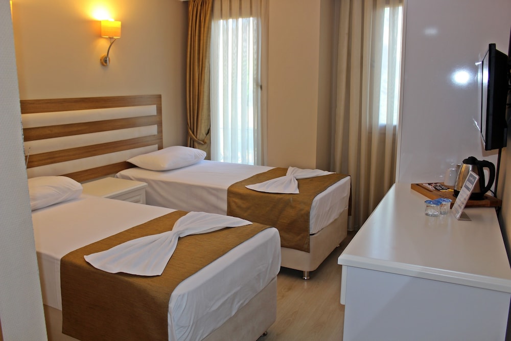 Twin Room, 2 Twin Beds photo 1