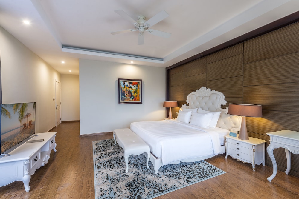 Two Bedrooms Villa Beachfront View - Private Pool with free Jimjibang