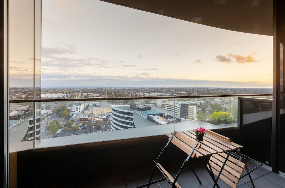 1 Bedroom Premium Apartment photo 2