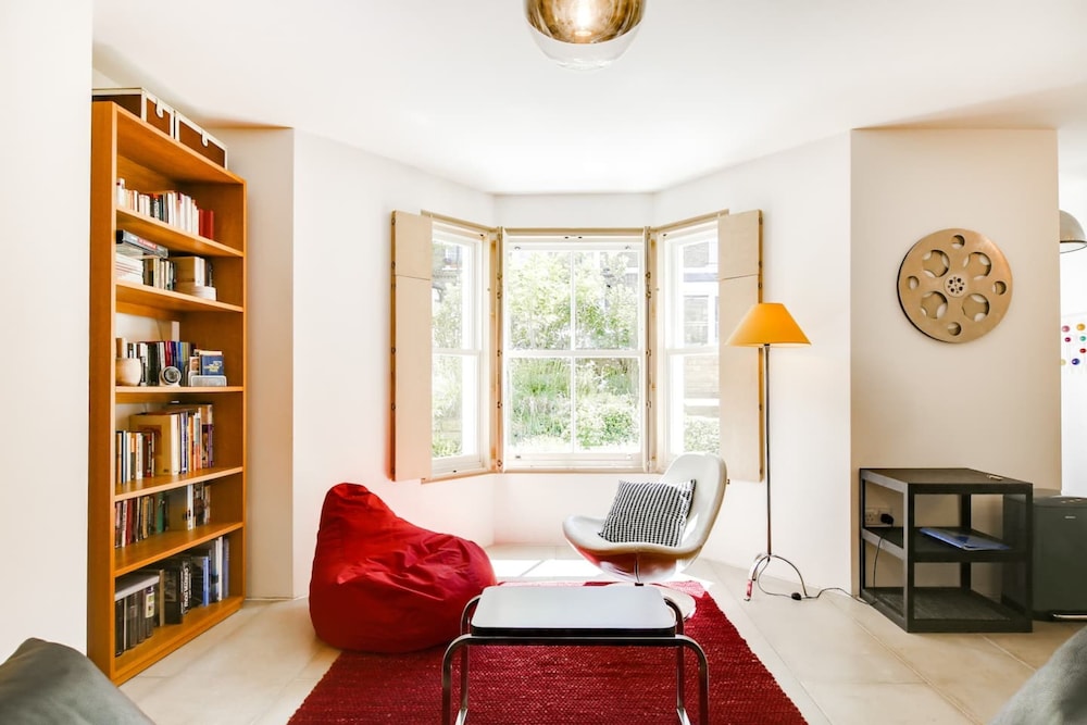Apartment (1 Bedroom)