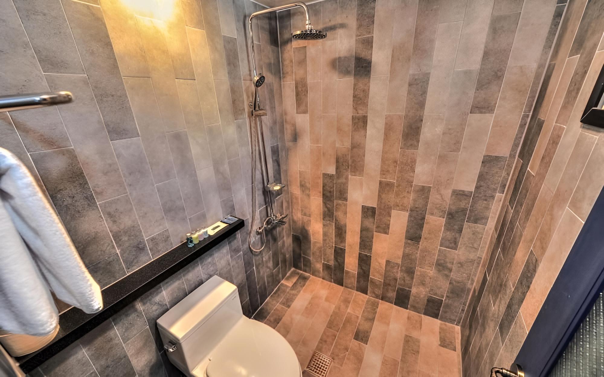 Room (GS101)