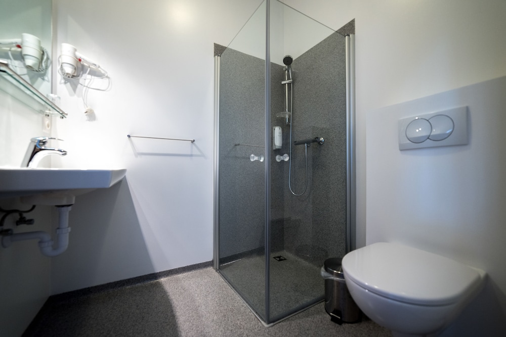 Double or Twin Room photo 3