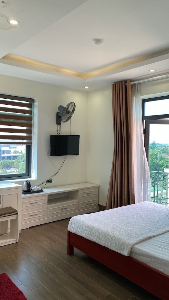 Superior Room, City View