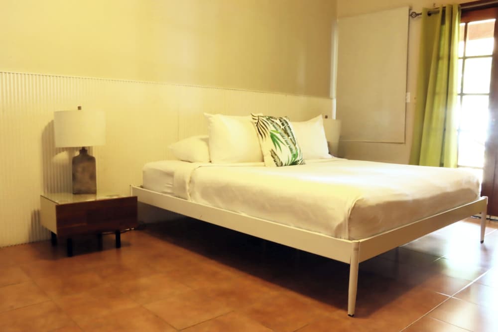 Deluxe Room, Ocean View
