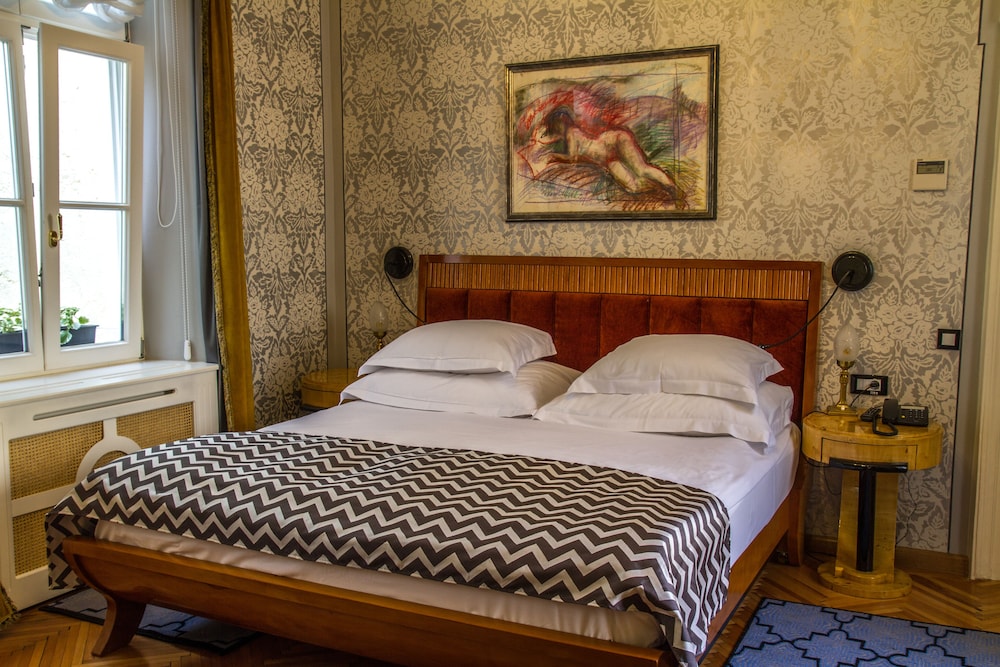 Deluxe Suite, 1 Bedroom photo 2