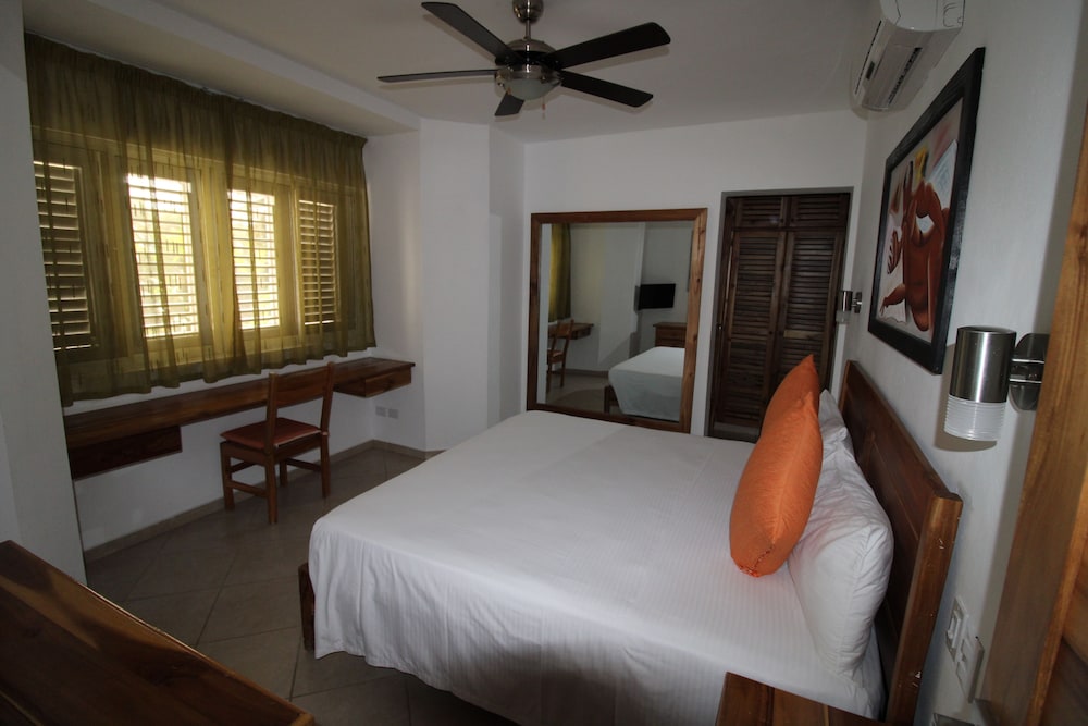 Apartment, 2 Bedrooms, Sea View photo 3