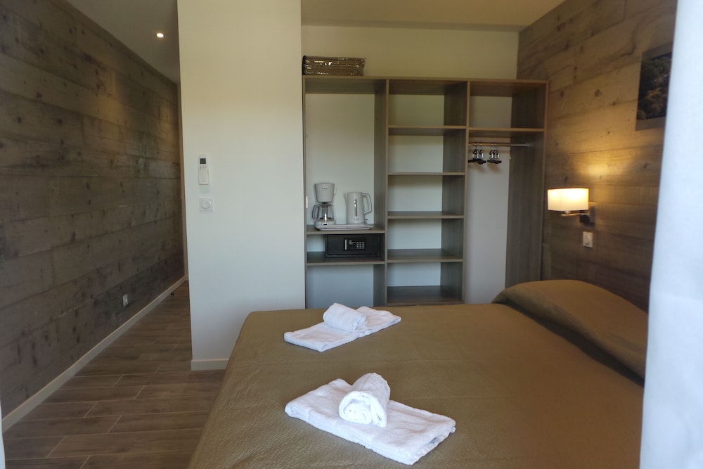 Appart'Hotel ( Studio Prestation Hotel )