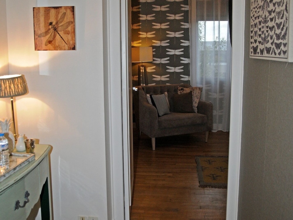 Double Room, Private Bathroom (Les Libellules) photo 3