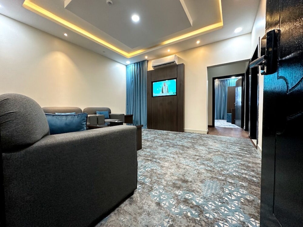 Executive Suite photo 2