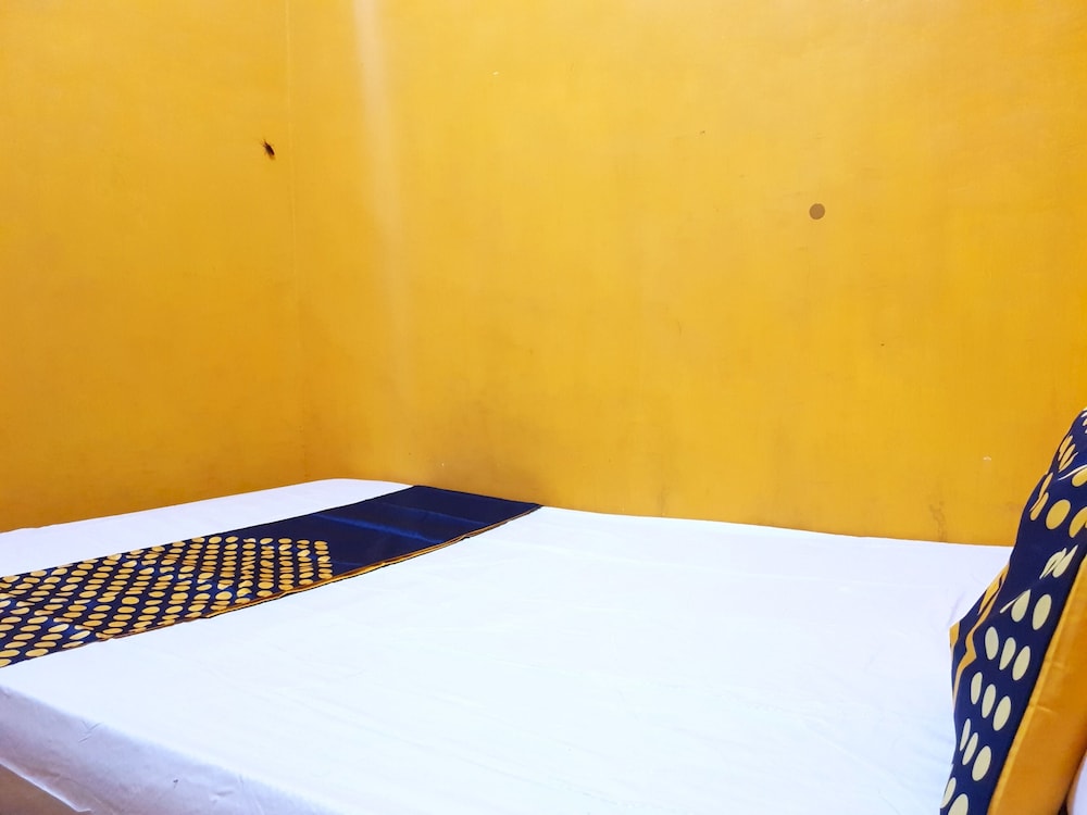 Double Room - Photo 7